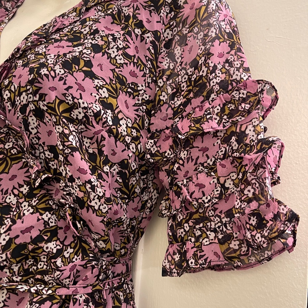 🚨New LOST + WANÂDER Women’s Lovestoned elegant Wrap Dress - Picture 4 of 7